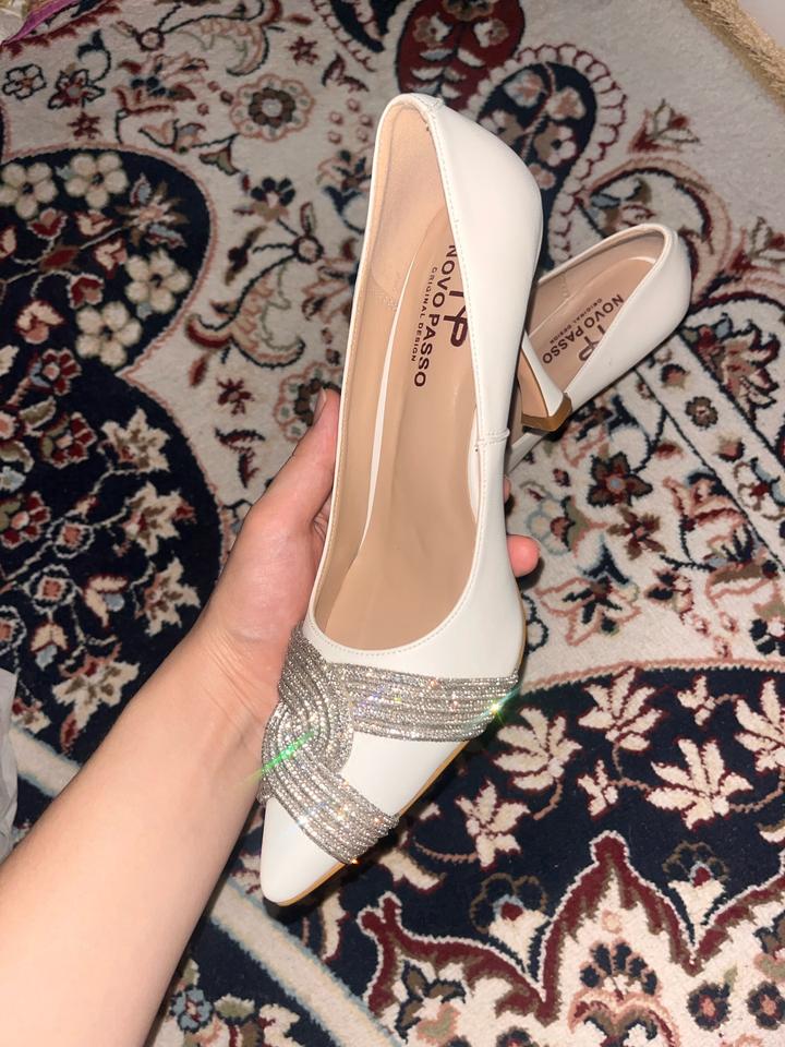 Novo Shoes