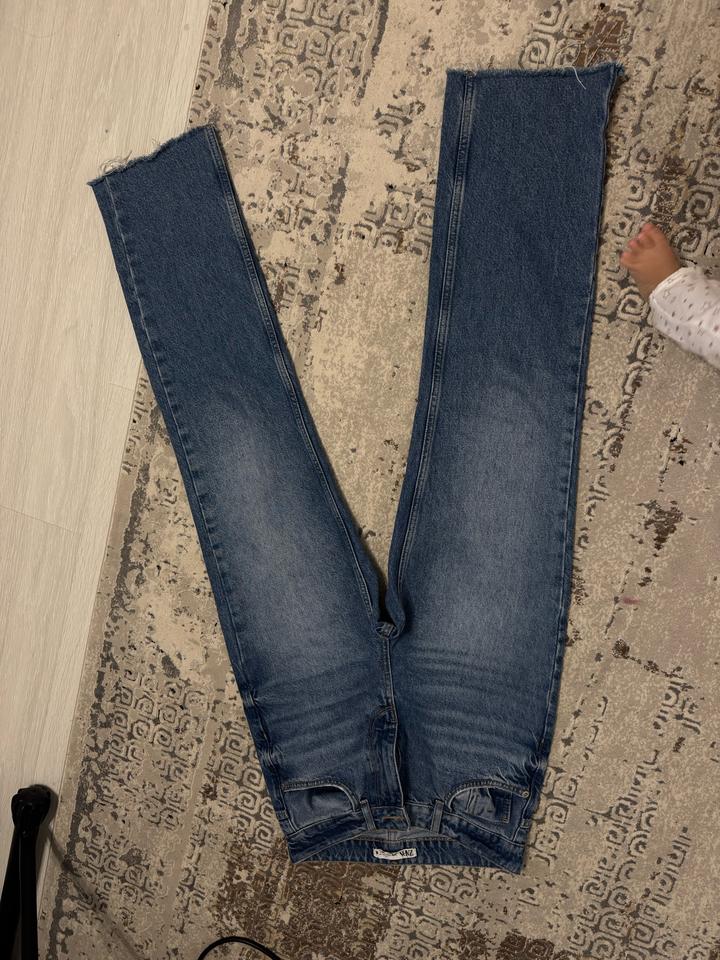 Джинсы ZARA