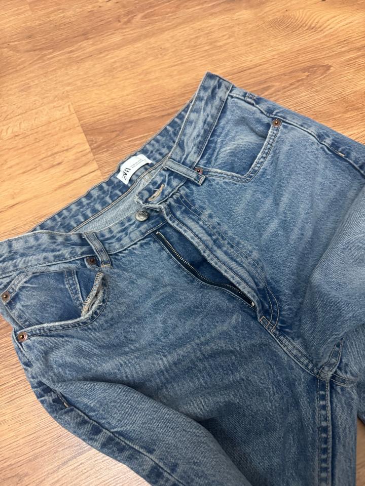 Джинсы ZARA