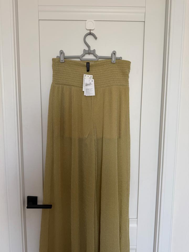 H&M