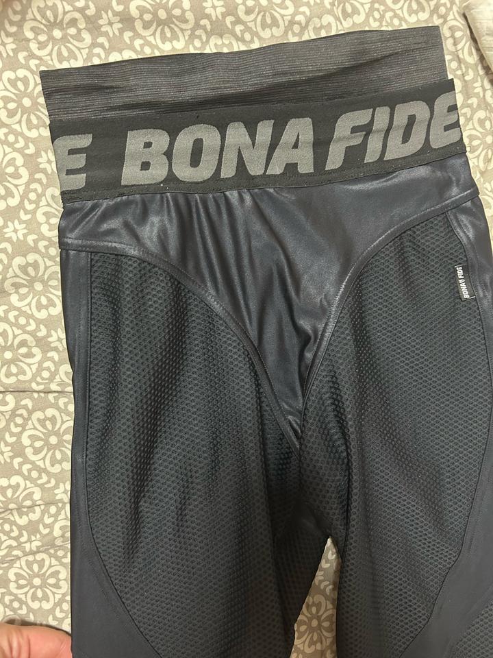 Спортивные леггинсы Bona Fide