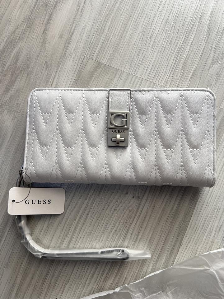 GUESS
