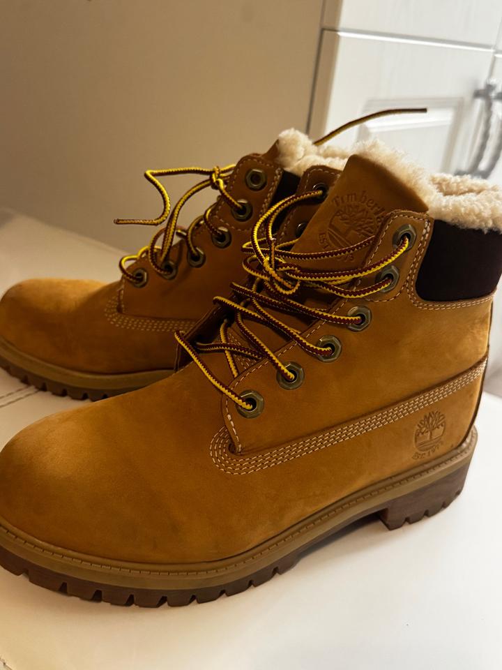 Ботинки Timberland для мальчика на меху размер 37