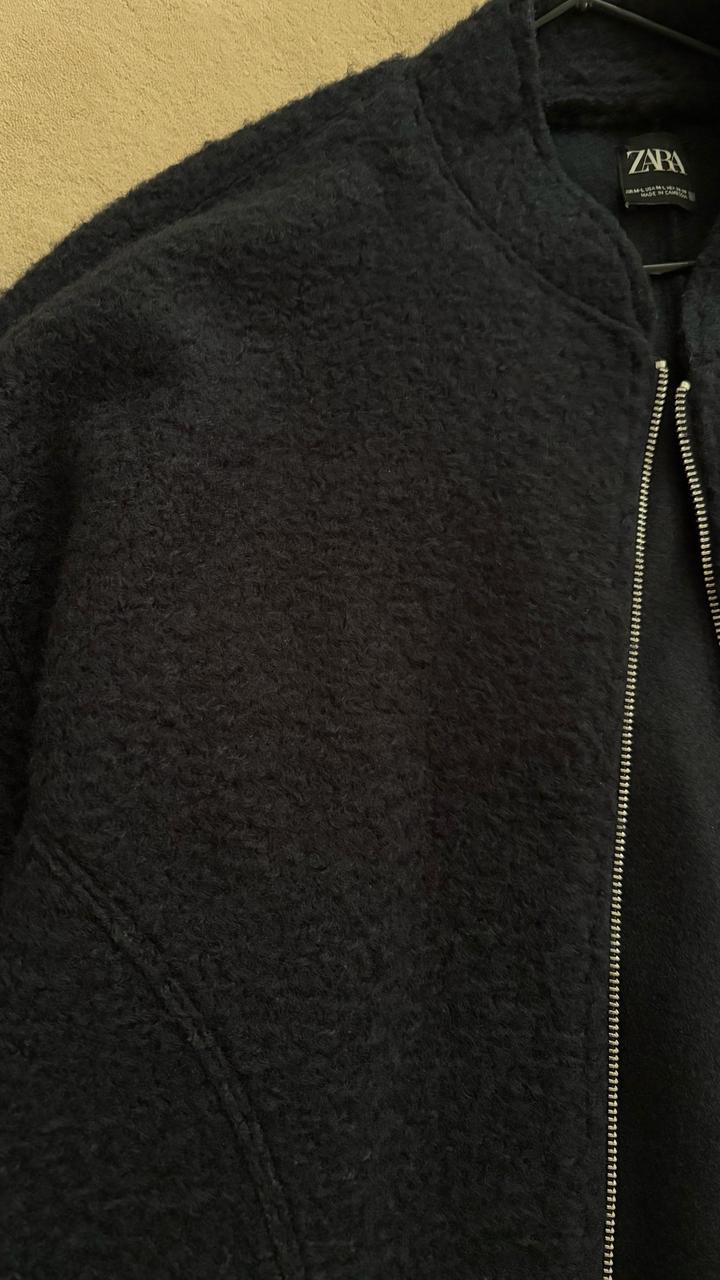 Женский бомбер ZARA