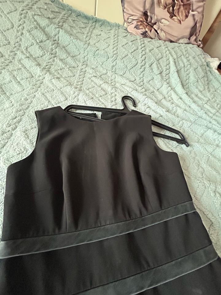 Armani Черное платье