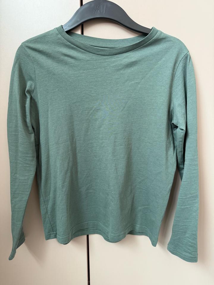 H&M Кофта 150см