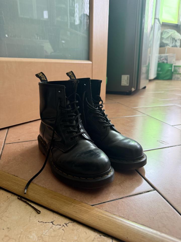 Dr. Martens