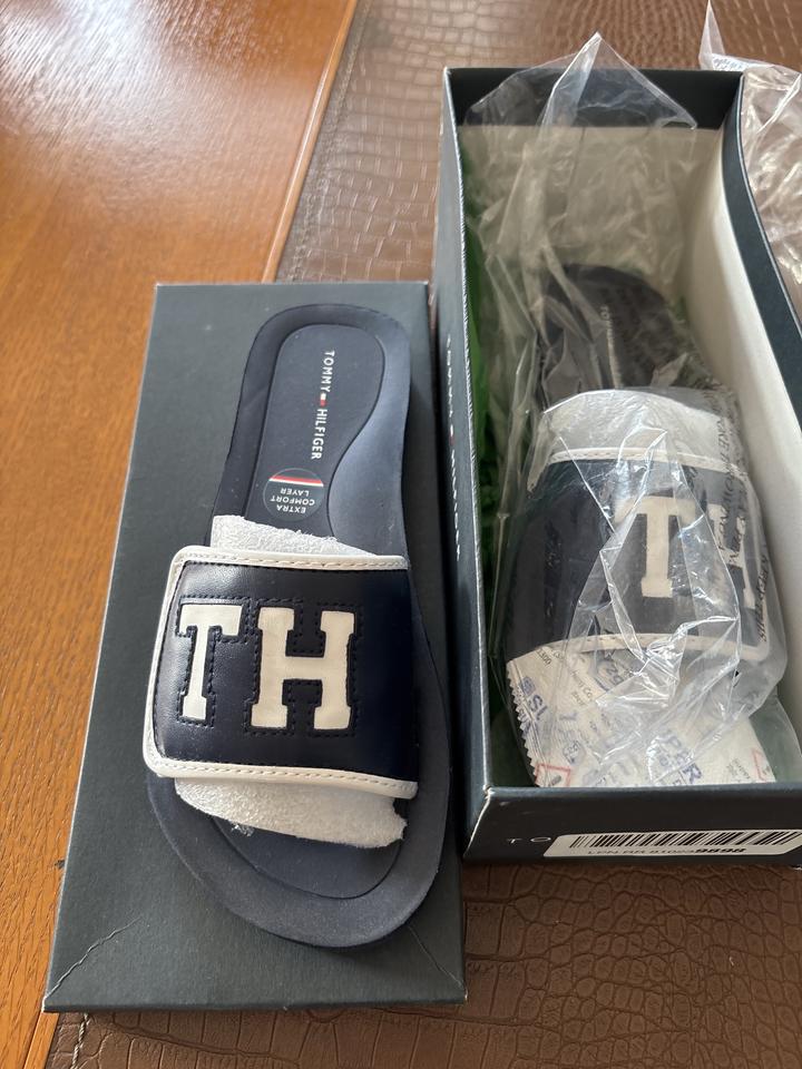Tommy Hilfiger