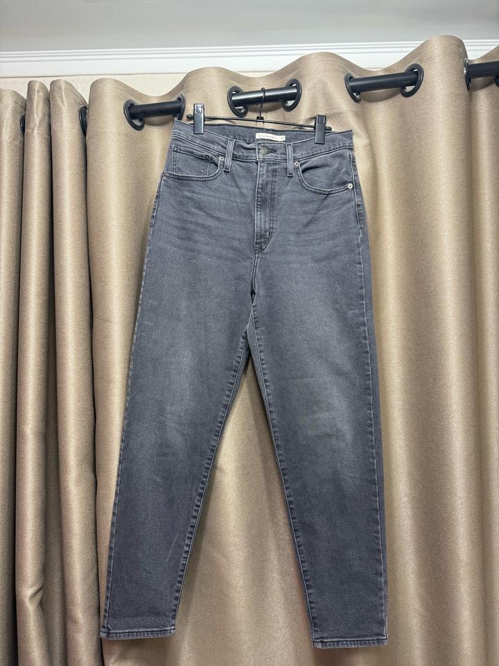 Levi's
