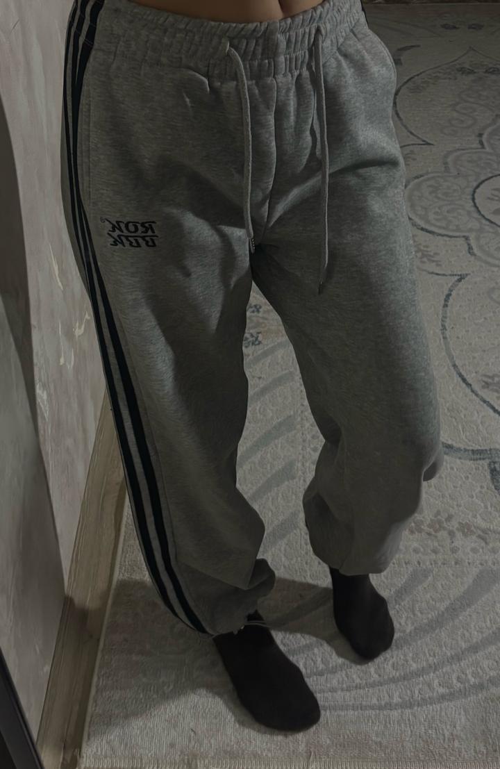 Спортивные брюки