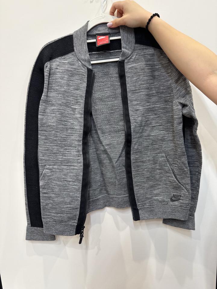 Кофта Nike S