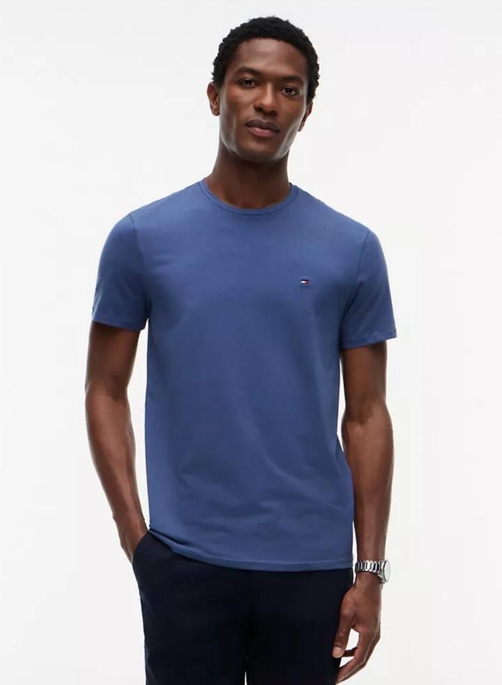 Футболка от Tommy Hilfiger