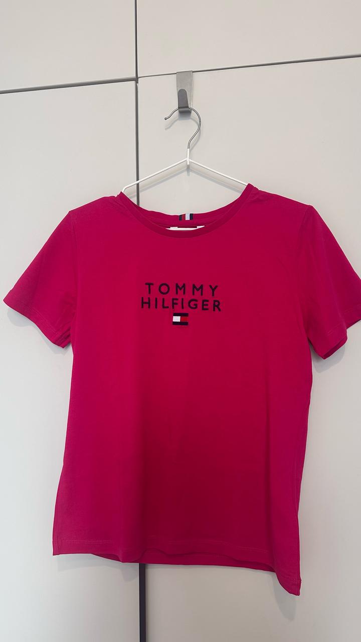 Tommy Hilfiger