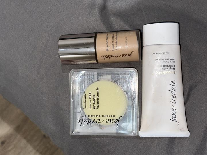 JANE IREDALE