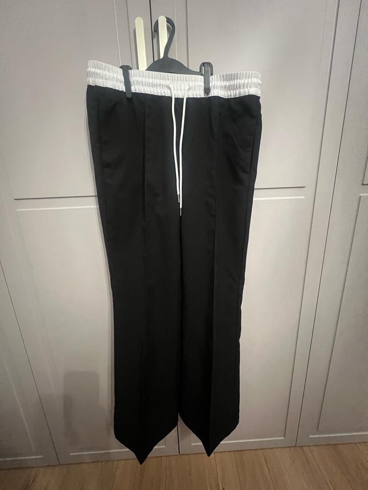 H&M