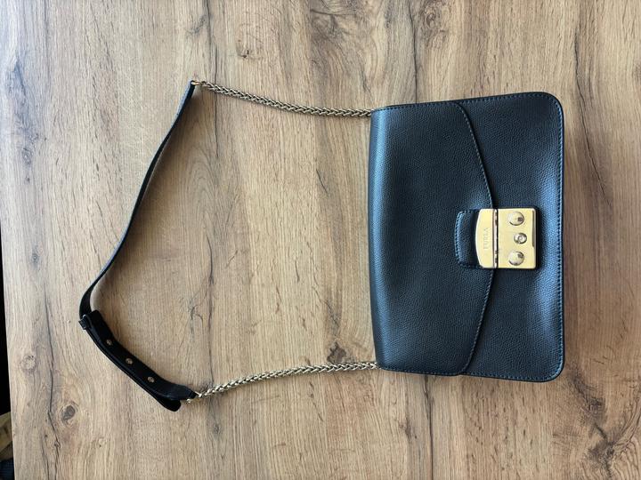 Сумка Furla на плечо