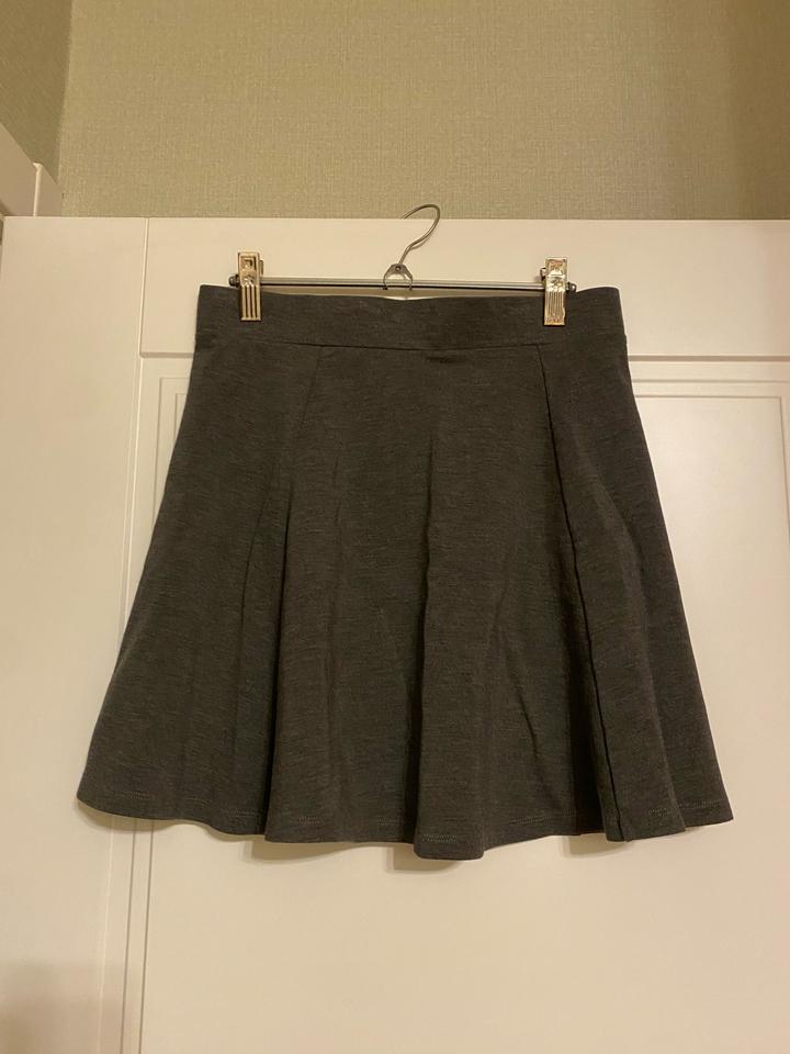 Юбка H&M DIVIDED