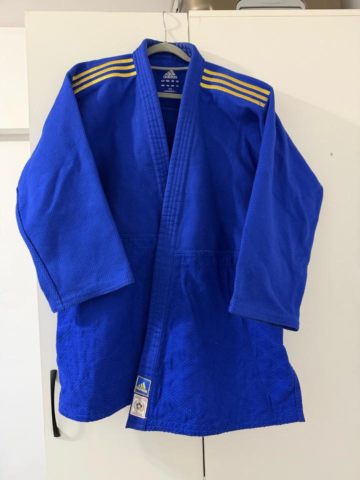 Adidas Кимоно для дзюдо