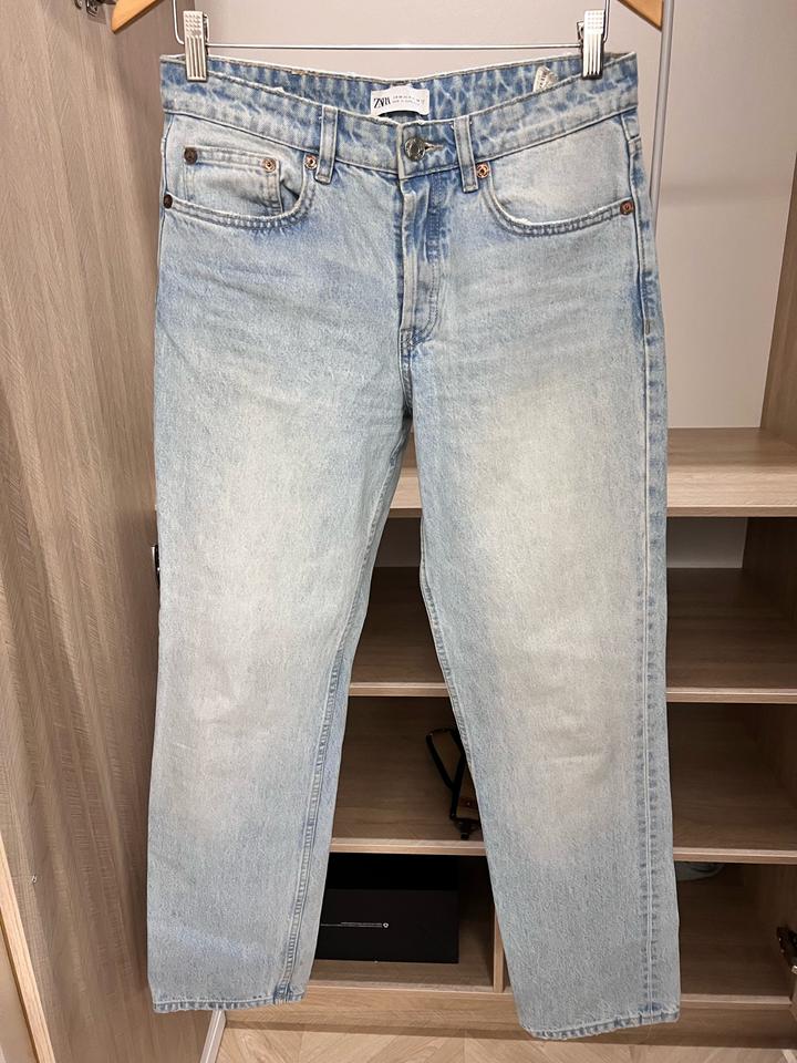 Джинсы ZARA