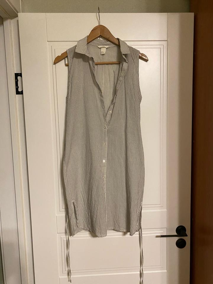 Платье-рубашка H&M