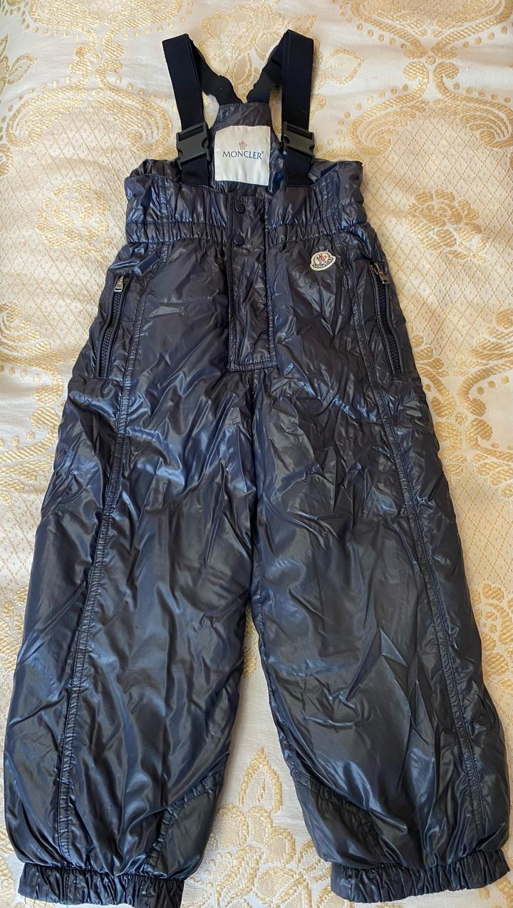 Детский утепленный комбинезон Moncler