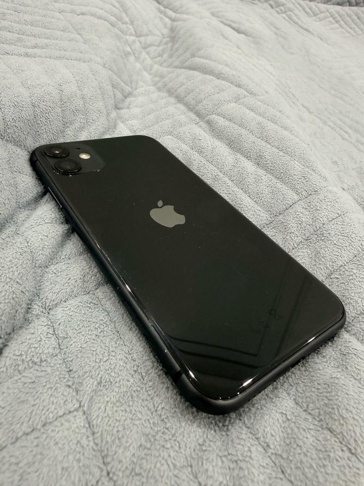 Apple iPhone 11