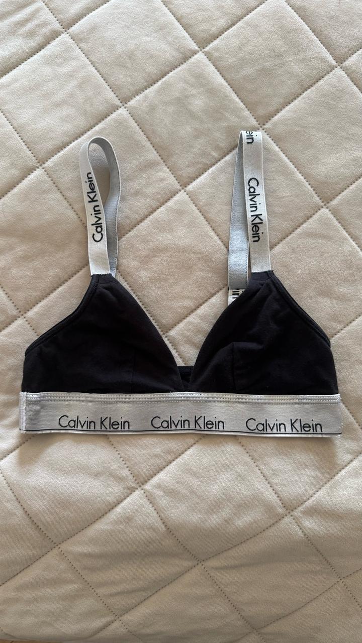Культовое бра Calvin Klein Icon bra