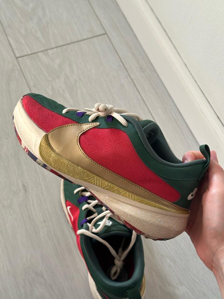 Nike