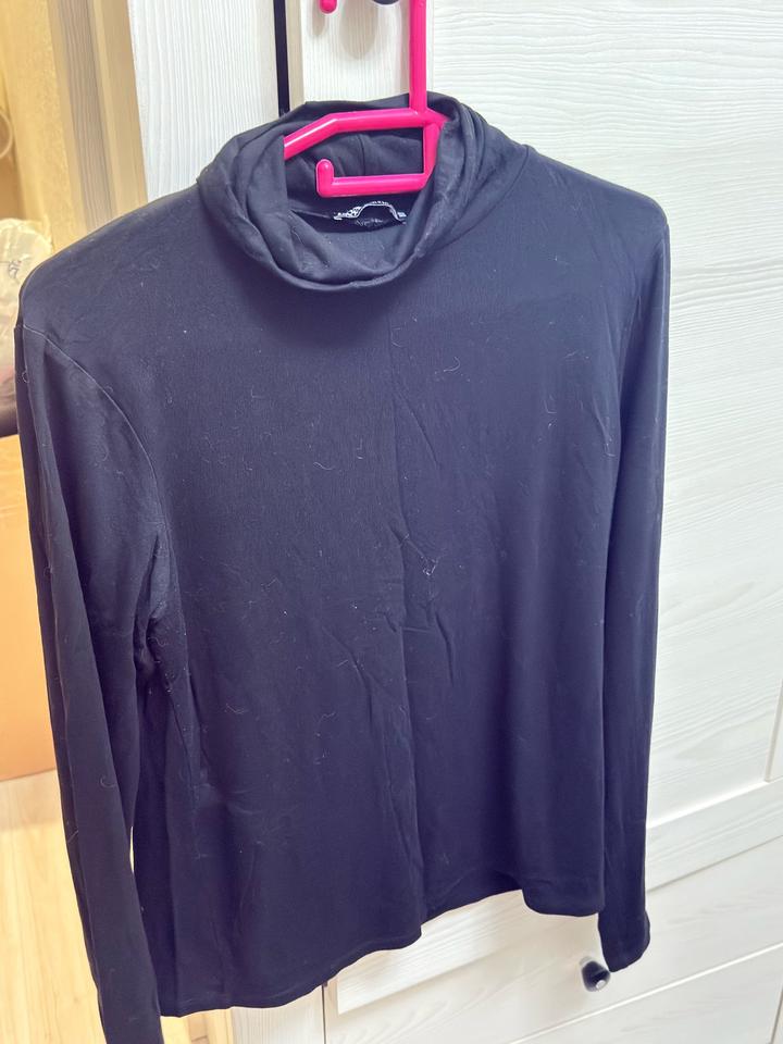 Черная водолазка Zara M