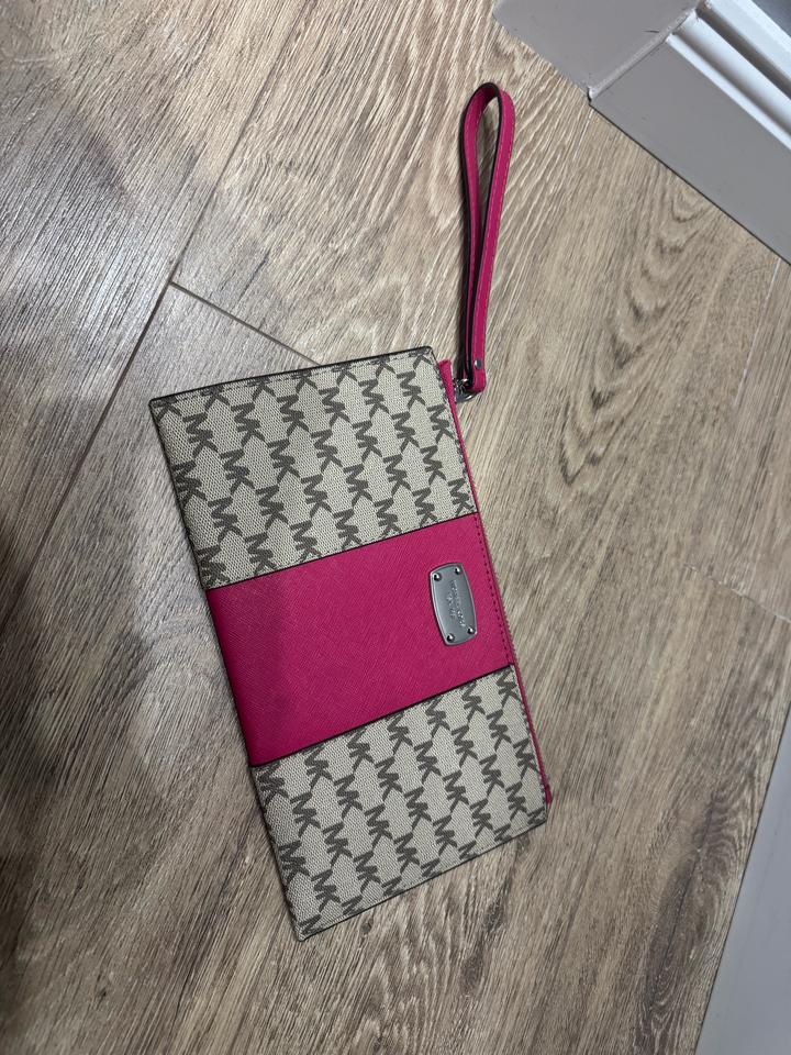 Клатч Michael Kors