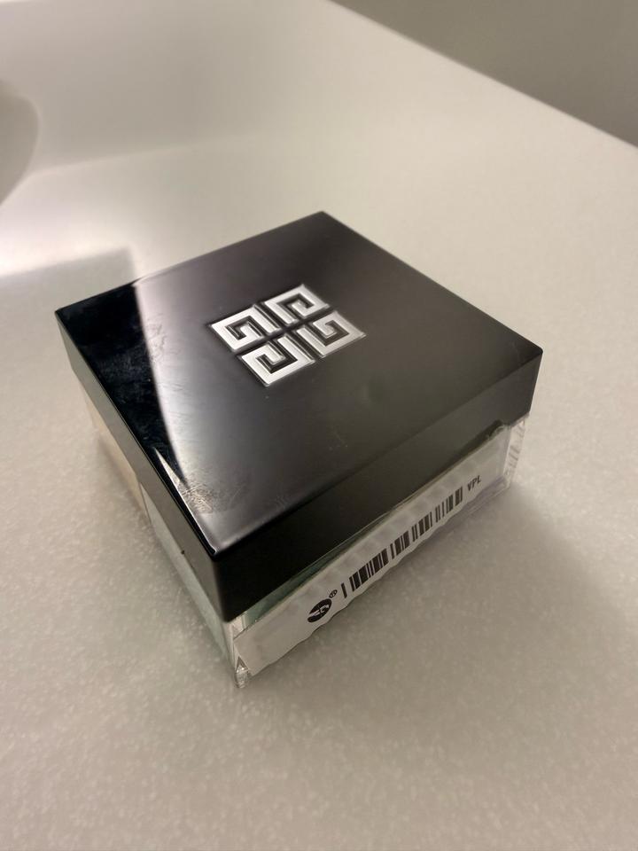 Givenchy Prisme Libre 4-Color Loose Powder