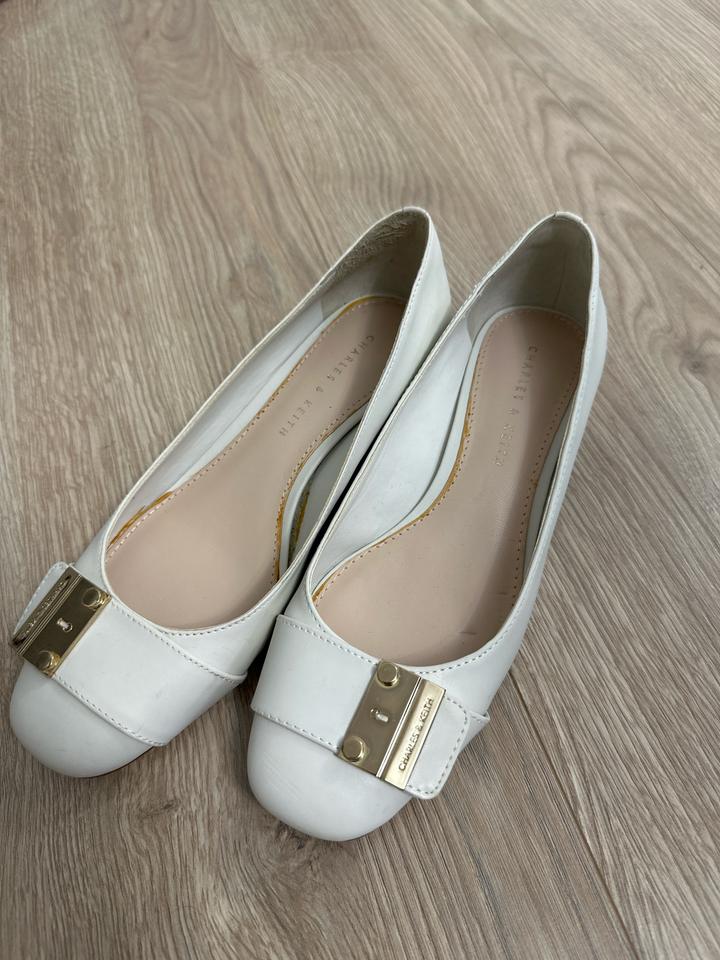 Туфли Charles & Keith