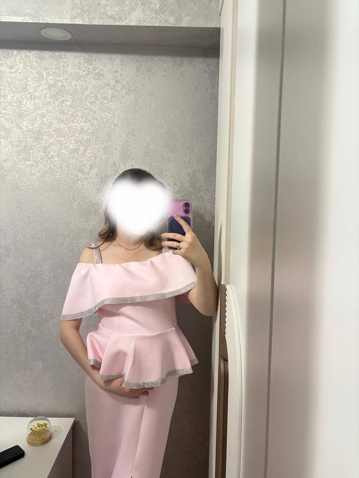 Продаю нежно-розовое вечернее платье 🎀