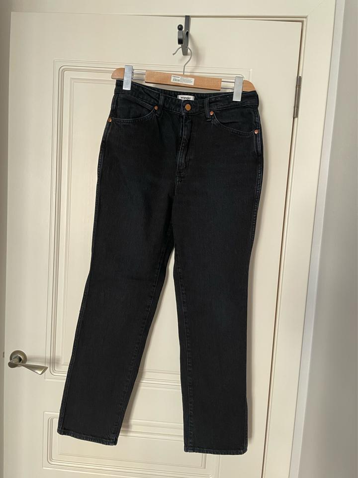 Черные джинсы Wrangler Wild West