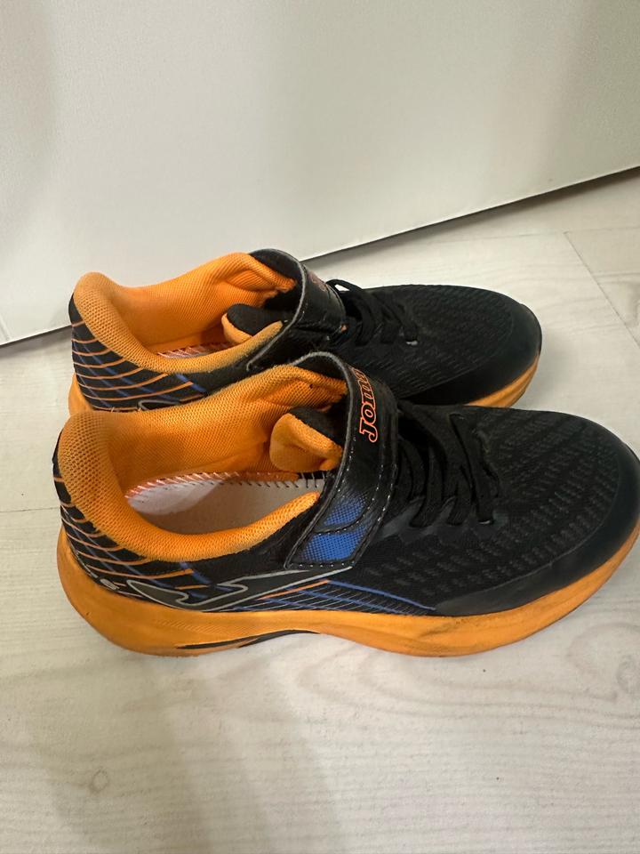 Кроссовки Joma