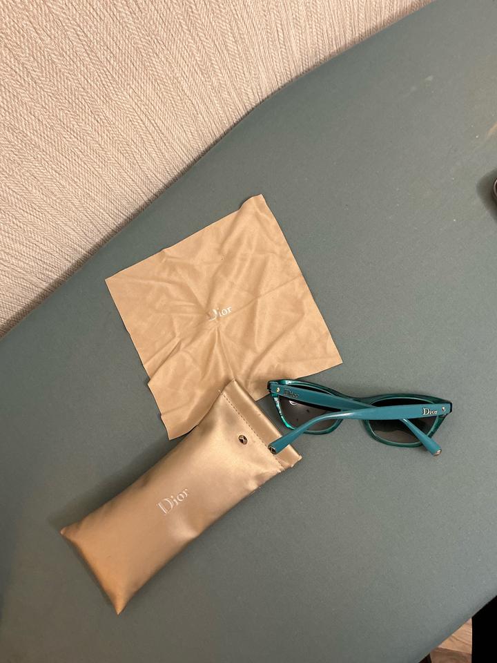 Dior