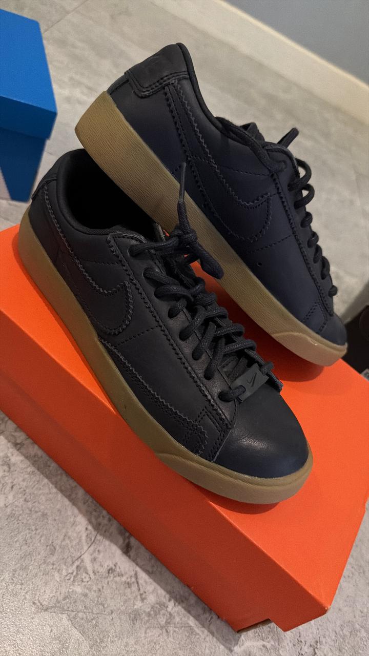 Nike