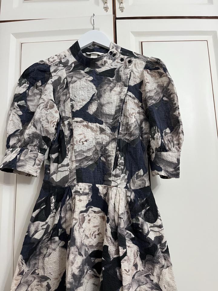Цветочное платье H&M