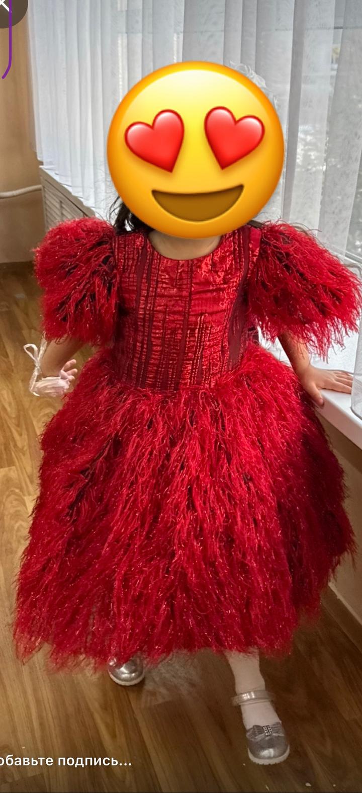 Нарядное платье для девочки