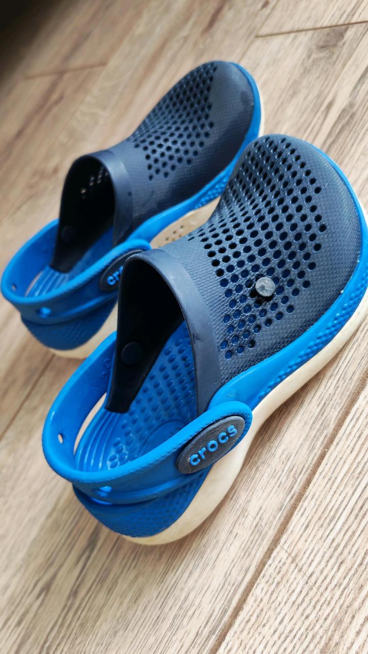 Crocs