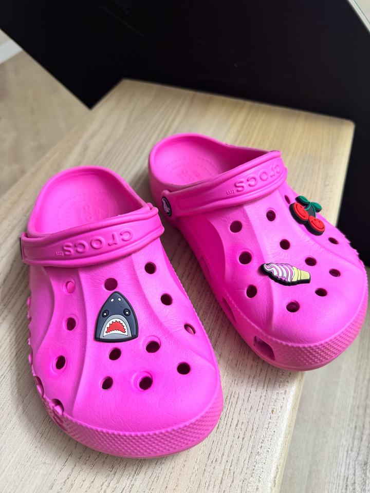 Crocs