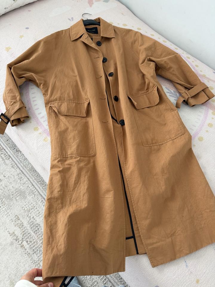 Тренч Massimo Dutti