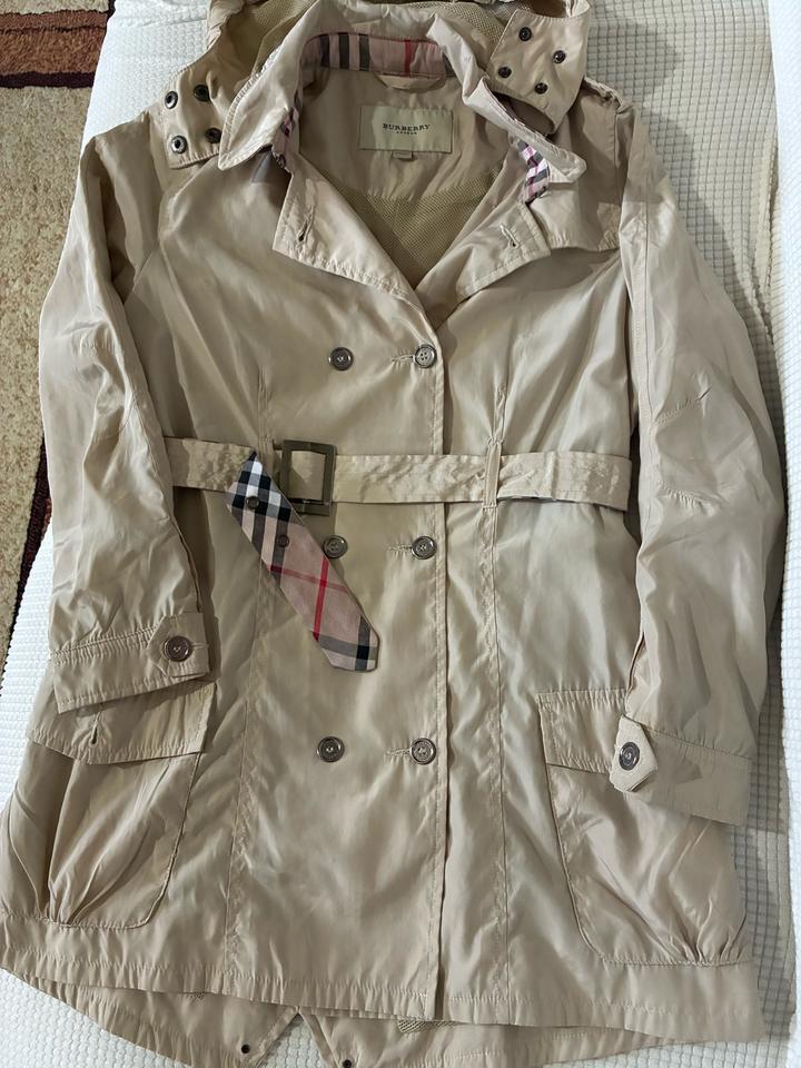 Тренч Burberry для девочки
