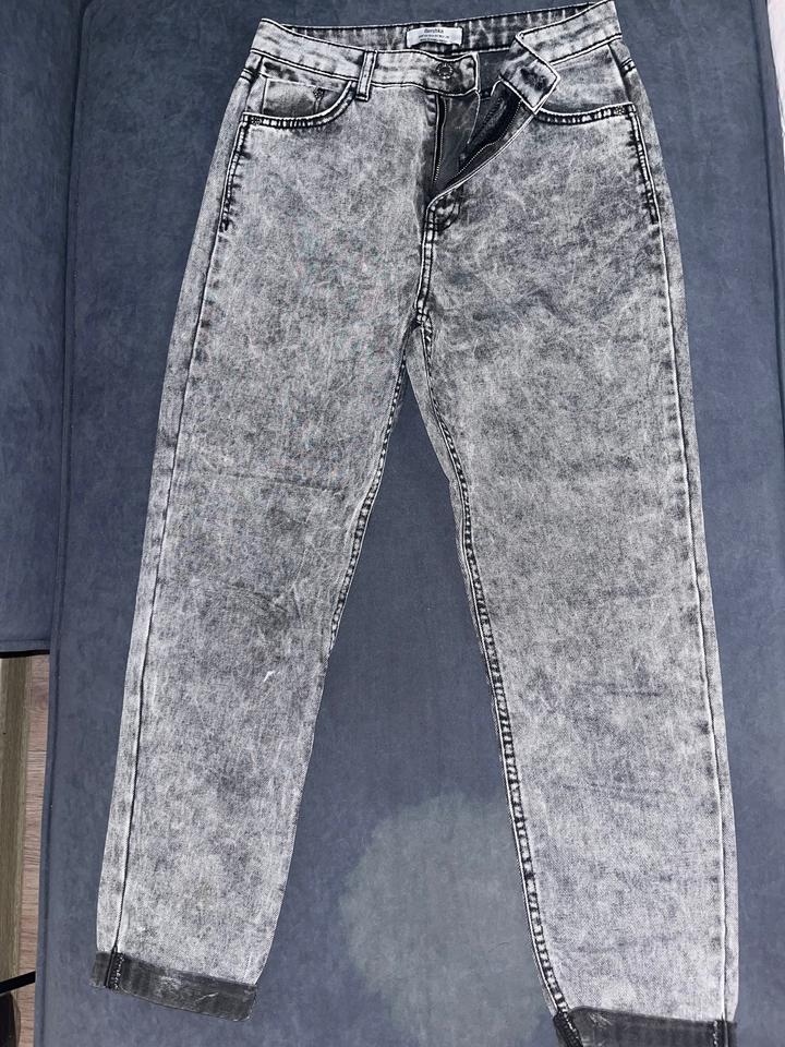 Джинсы bershka