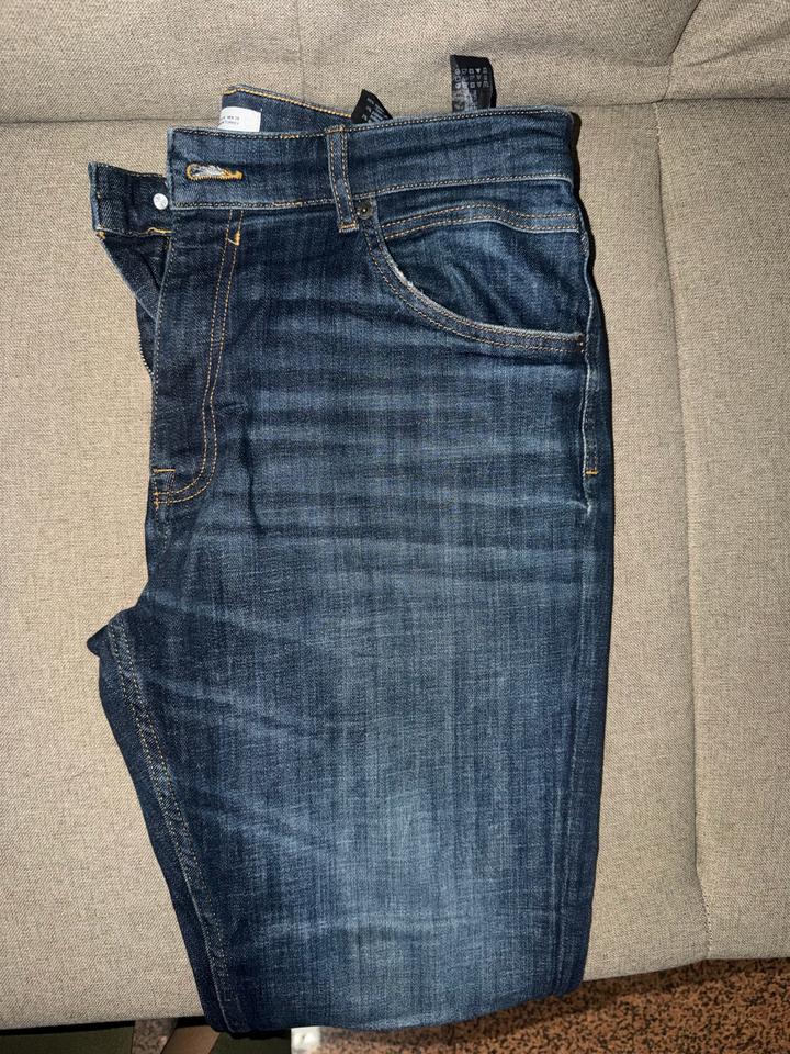 Zara Джинсы мужские