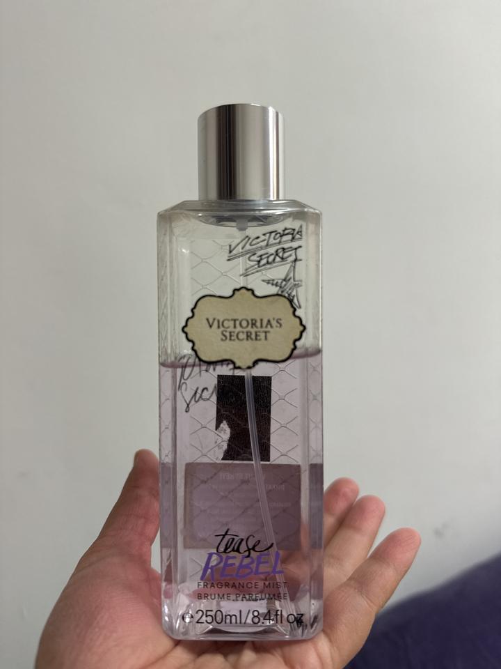 Спрей для тела Victoria's Secret Tease Rebel