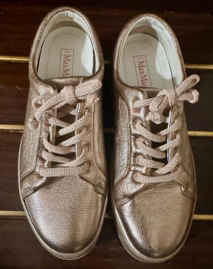 Max Mara