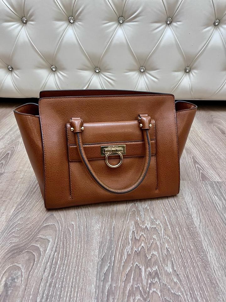 Сумка Salvatore Ferragamo