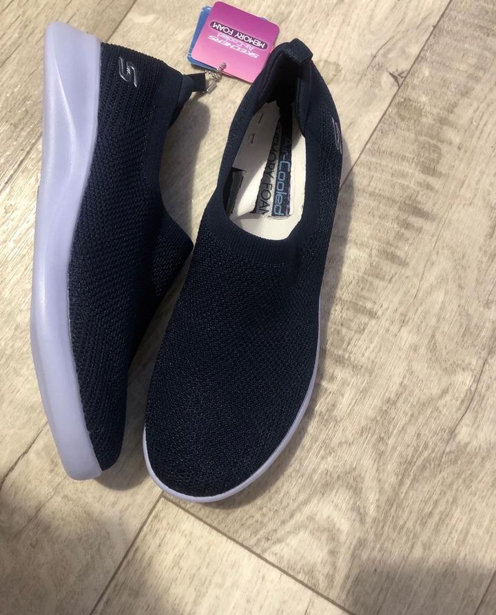 Skechers
