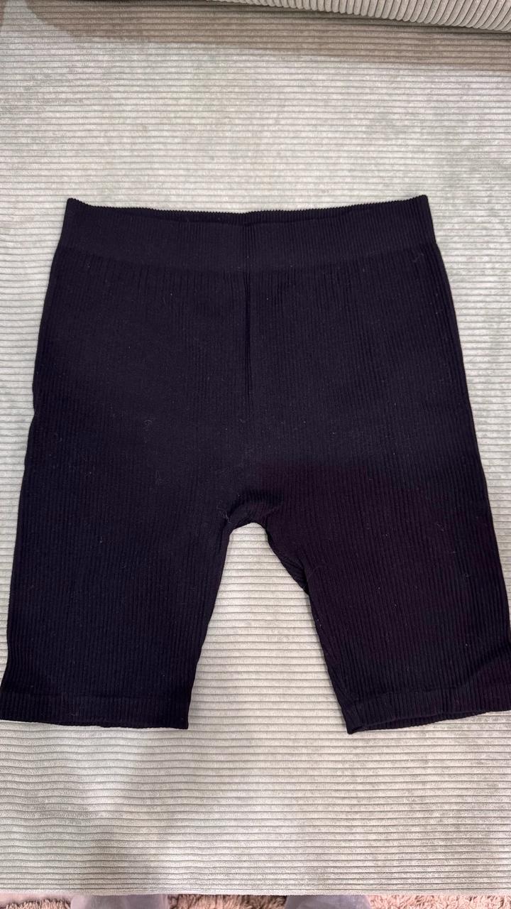 Шортики Zara